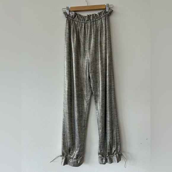 House of Harlow 1960 Tamar Metallic Gold Jogger - Picture 3 of 8